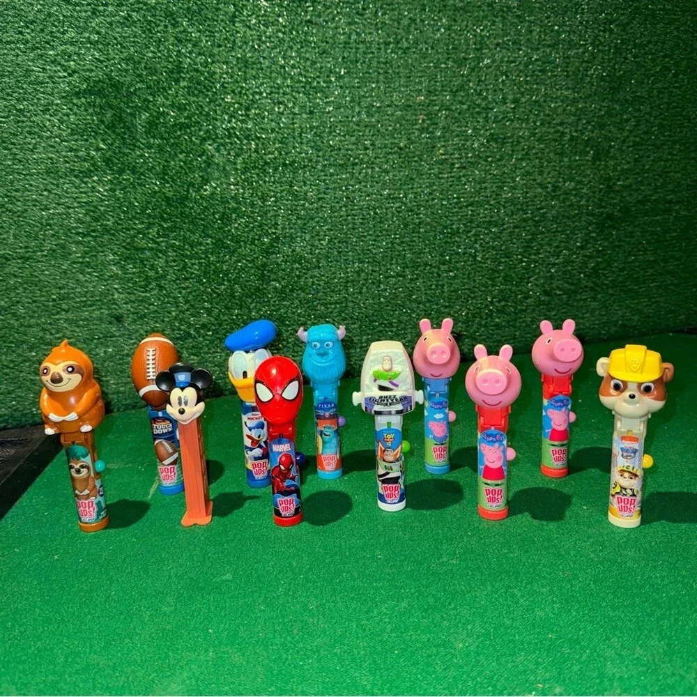 Disney Popup‎ Pez Assorted Disney Collection (11)